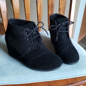 Toms Wedge Suede Booties